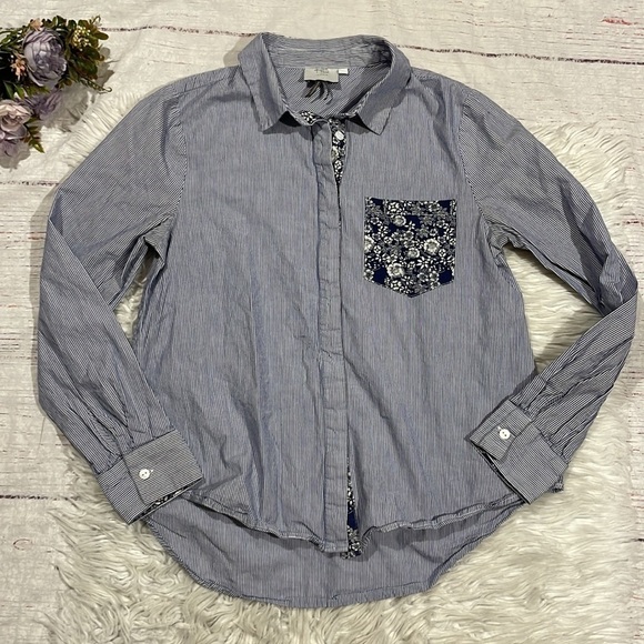 Anthropologie HD in Paris Striped Floral Pocket Detail Button Front Top - Picture 2 of 10